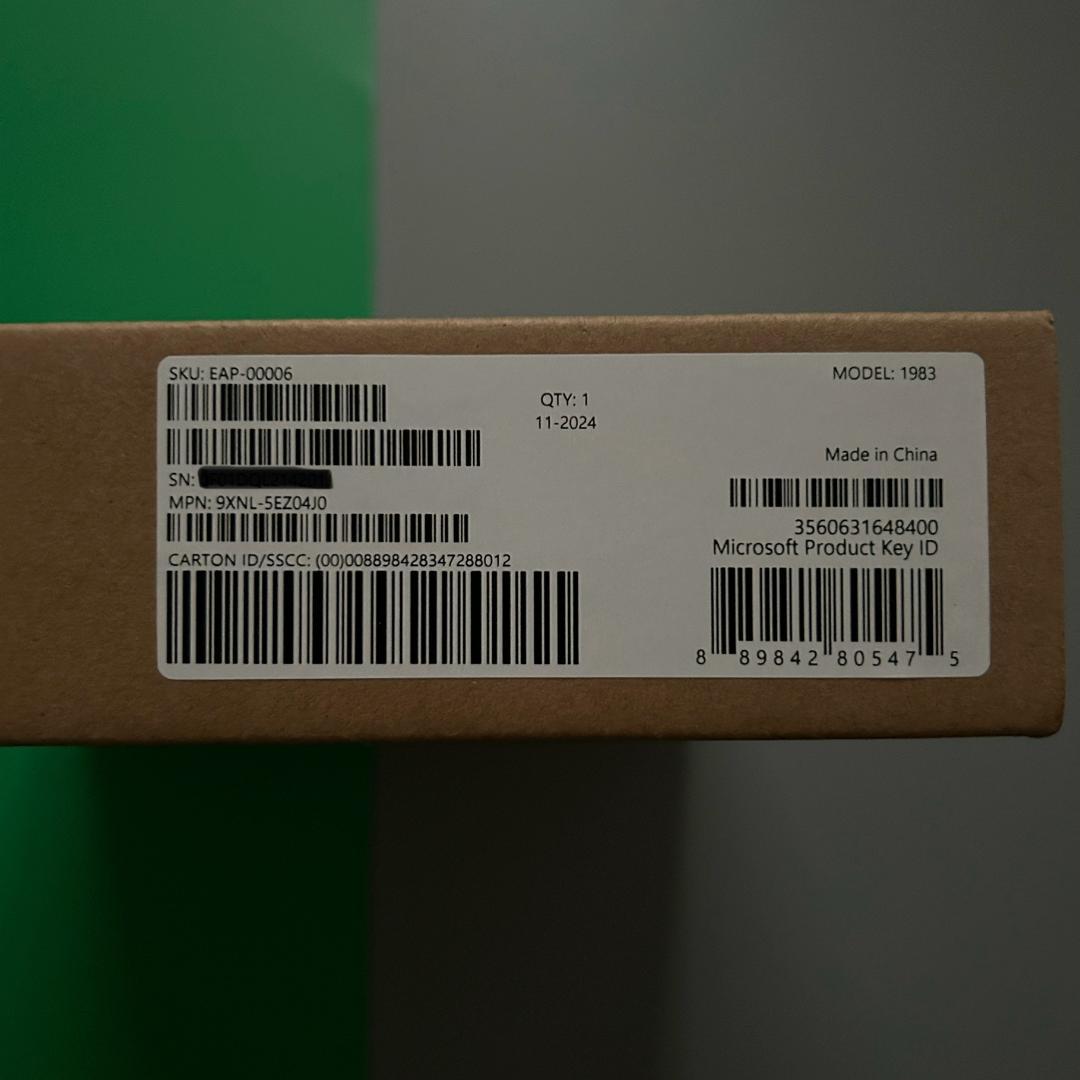 Surface Pro 8 8PN-00010 リファビッシュ品 未開封品