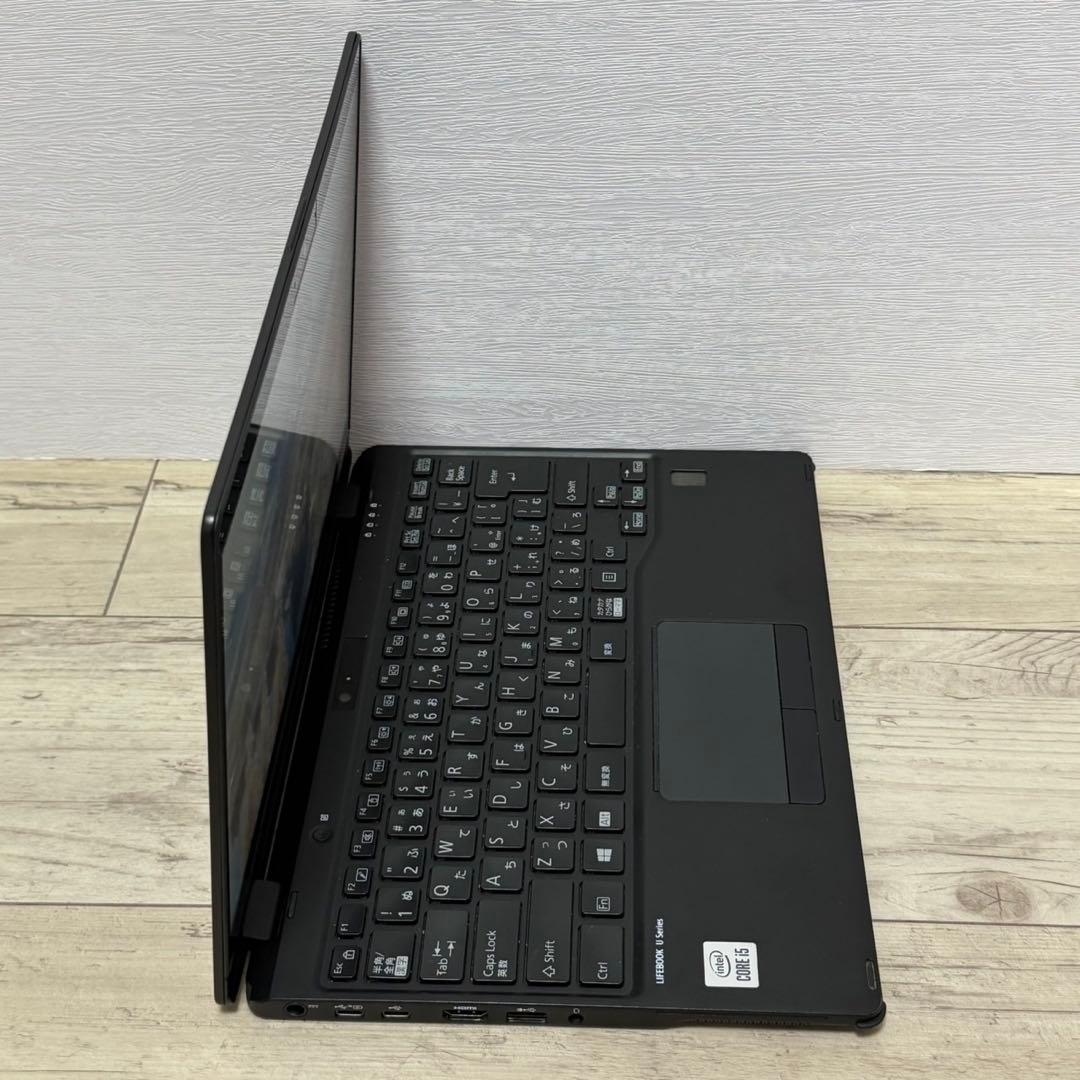 富士通 第10世代 i5 8GB 256GB オフィス Win11 タッチパネル
