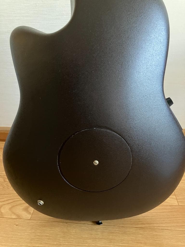 Ovation 1868 Kaman製／純正ハードケース