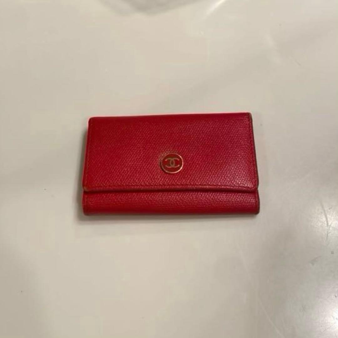 シャネル ココマーク レザーキーケース 赤