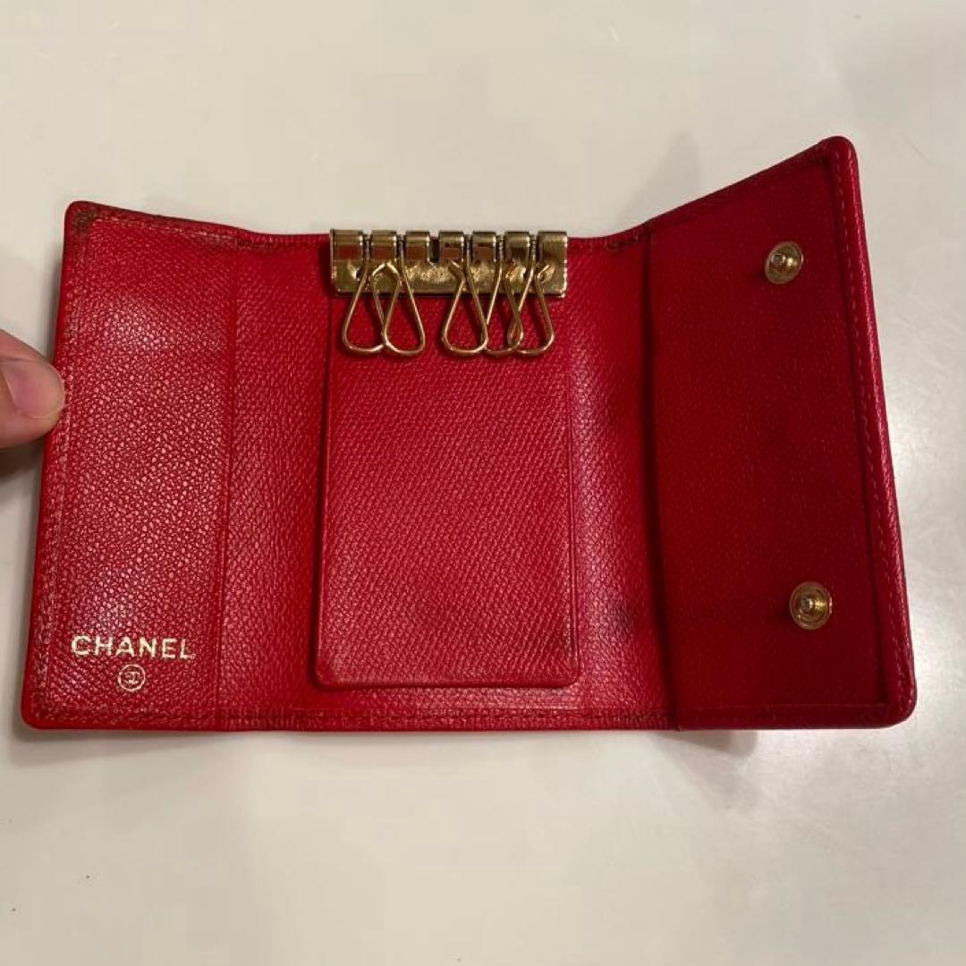 シャネル ココマーク レザーキーケース 赤