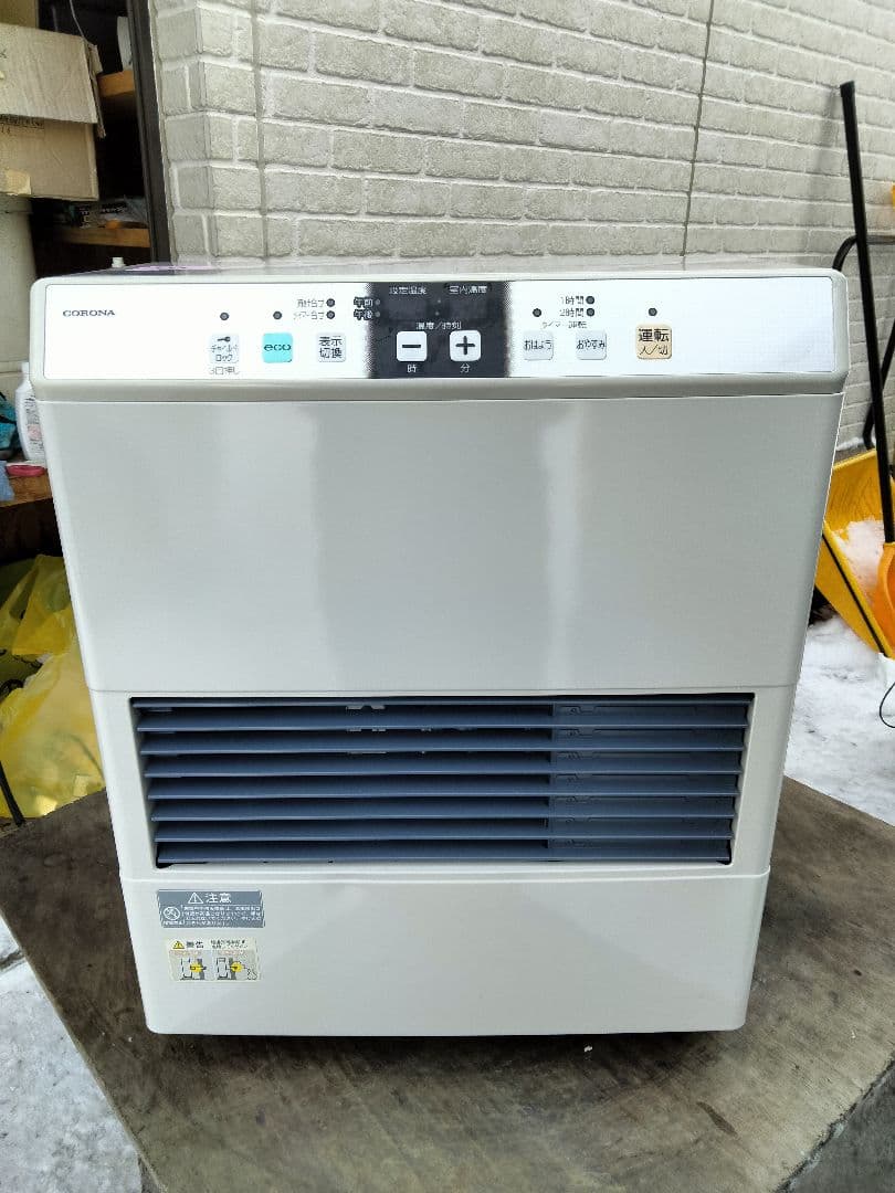 札幌発コロナFF温風石油ストーブ！品番「FF‐VG4214S」2015年式中古品