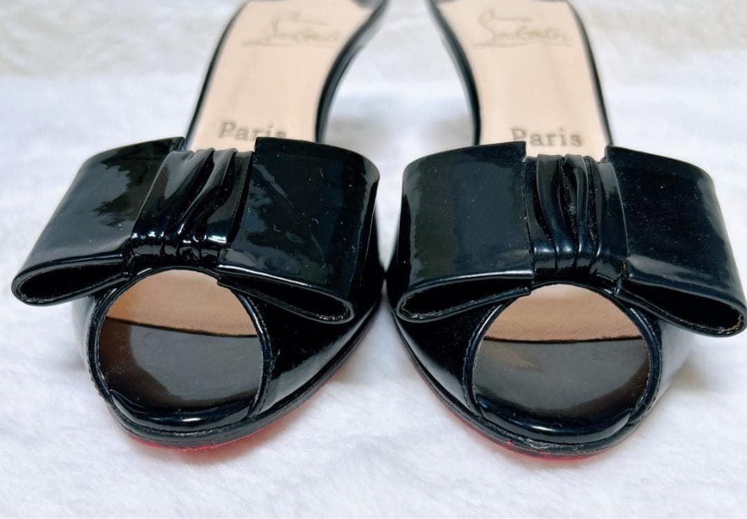 極美品☆箱保存袋付☆クリスチャンルブタン ミュール ブラック エナメル リボン