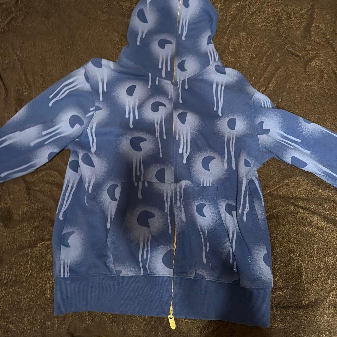 yvng patra着用　パーカー