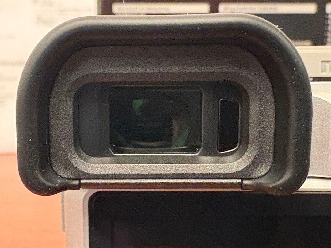 SONY α6400 ミラーレス一眼 E 16-50mm