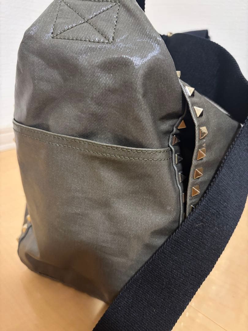 VALENTINO ショルダーバッグ