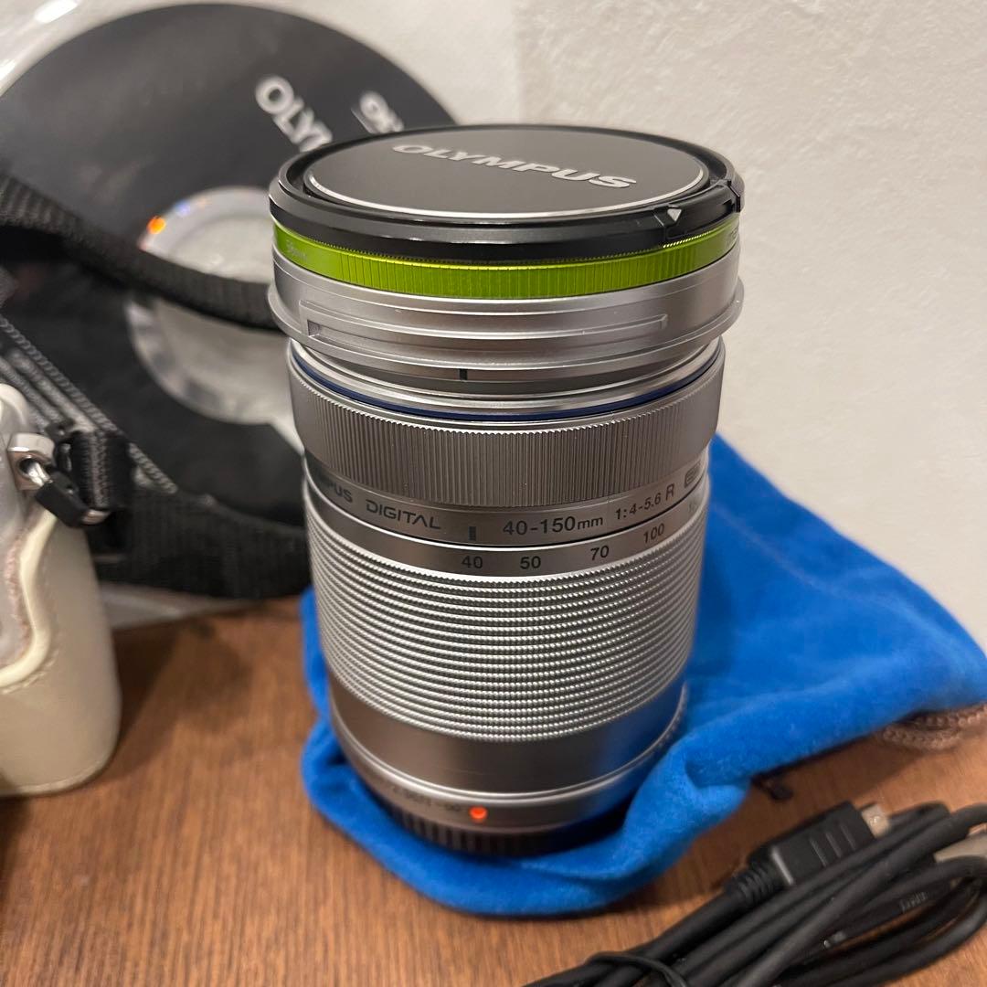 OLYMPUS PEN Lite E-PL6 ダブルズームキット