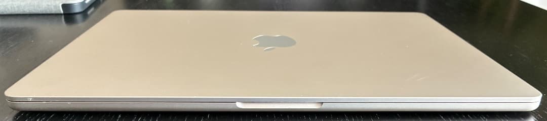 MacBook Air (15インチ,M2,512GB,2023) スターライト