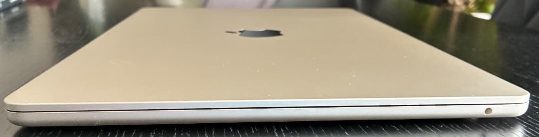 MacBook Air (15インチ,M2,512GB,2023) スターライト