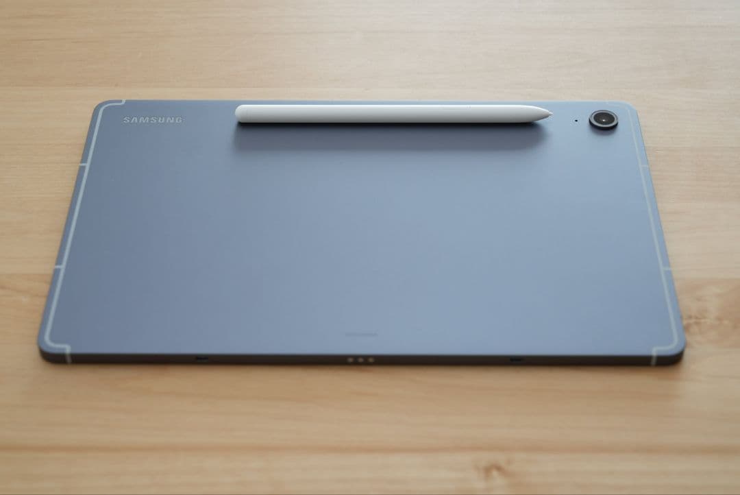 SAMSUNG Galaxy Tab S10 FE グレー美品 ケースおまけ