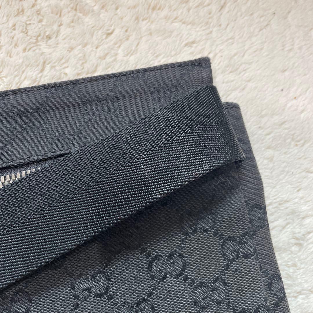 GUCCIグッチ⭐︎ボディバッグ⭐︎GGパターン⭐︎ブラック⭐︎