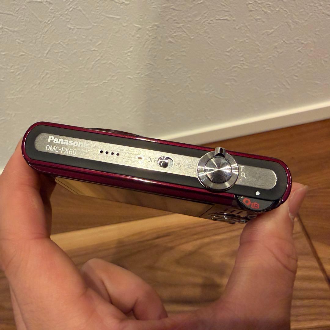 Panasonic LUMIX デジタルカメラ バイオレッド　DMC-FX60