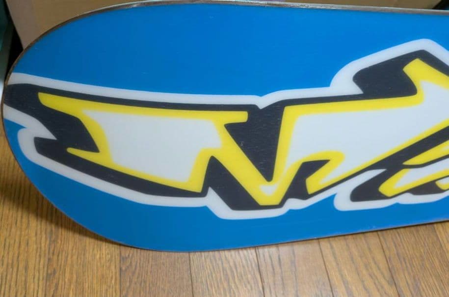 美品セットケース付M3 151cm スノーボード SHREDTASTIC 初心者