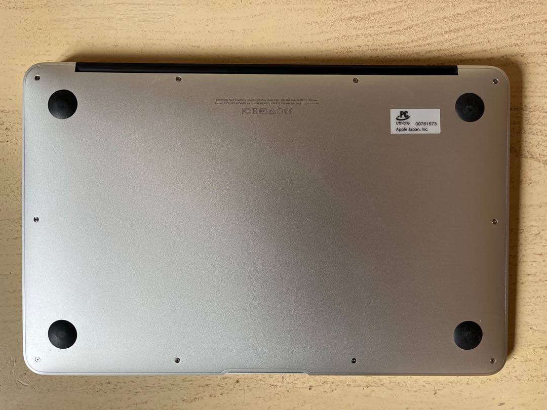 MacBook本体 Apple MacBook Air 11-inch Early 2015