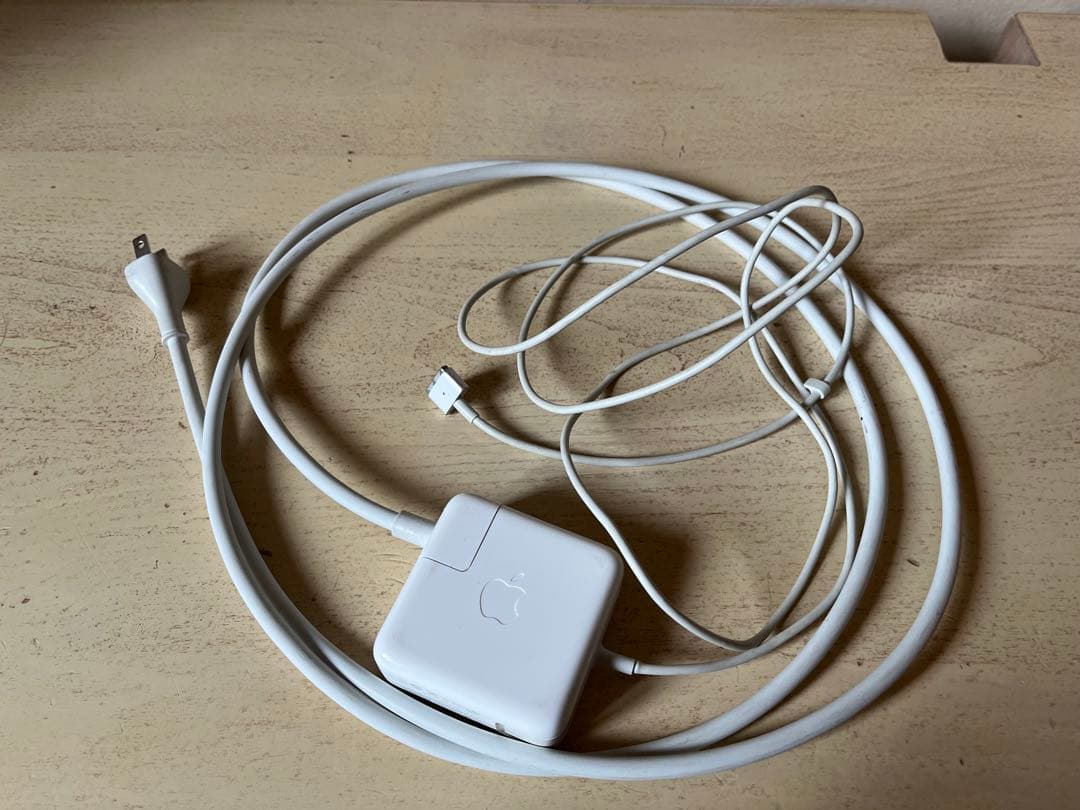 MacBook本体 Apple MacBook Air 11-inch Early 2015