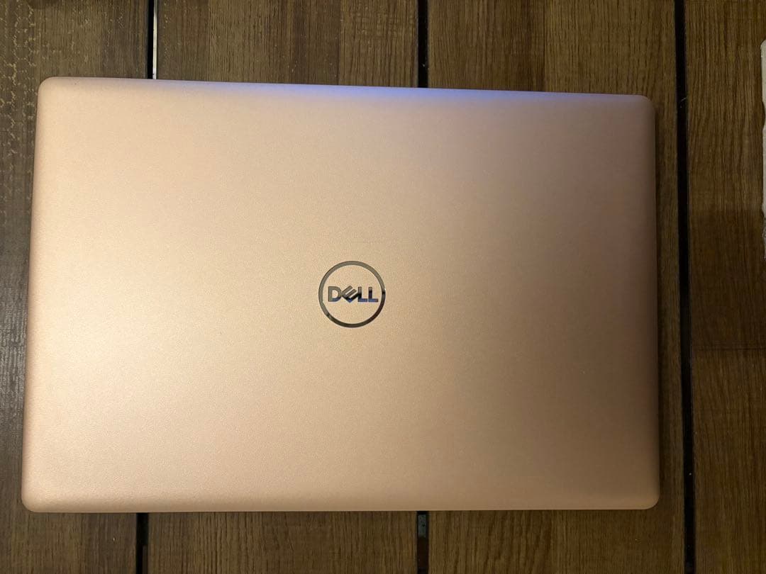 Inspiron15 5570 ピンクゴールド