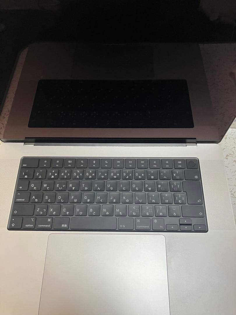 Apple MacBook Pro 16インチ 512GB 16GB