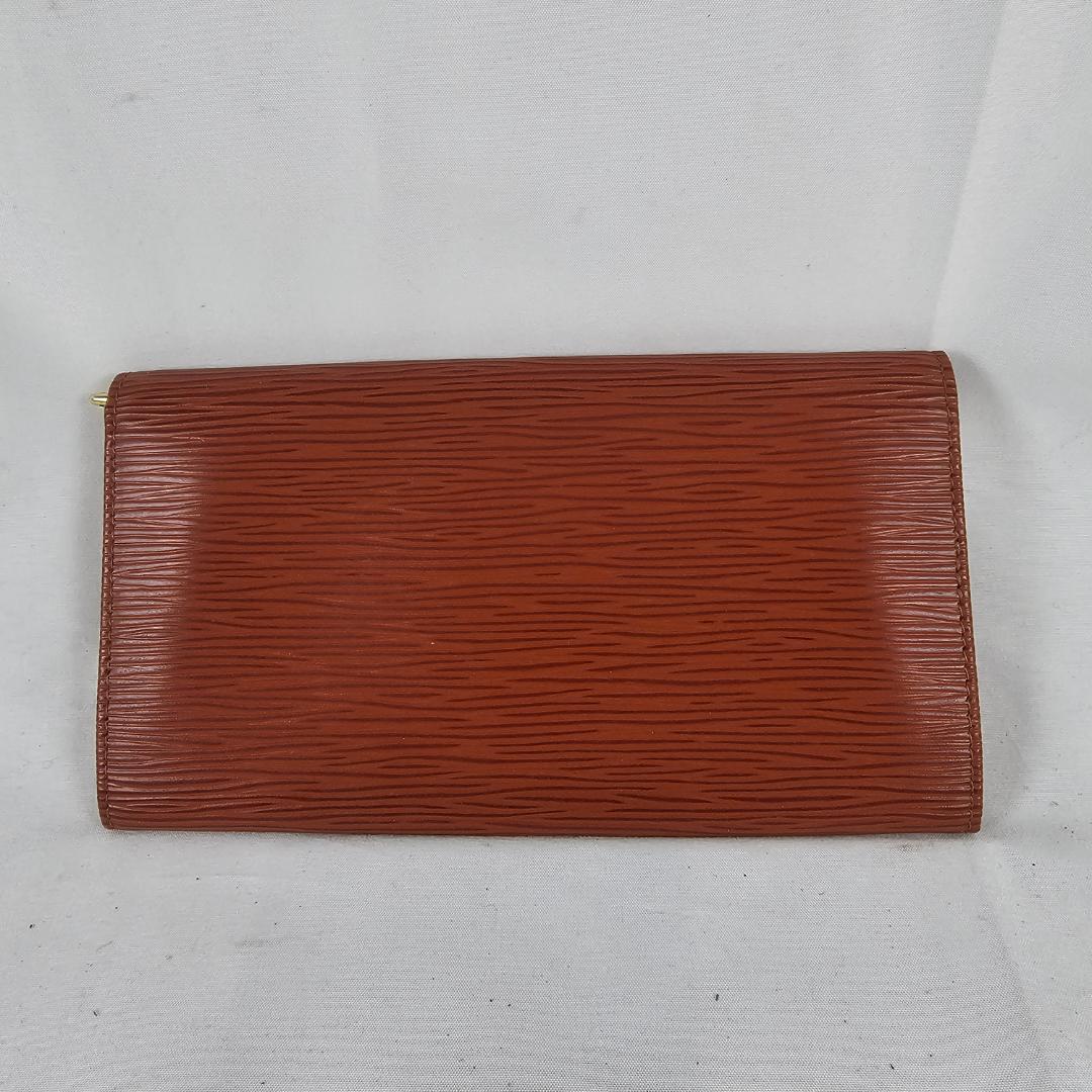 ルイヴィトン 長財布 エピ ポルトフォイユ サラ ケニアブラウン 茶