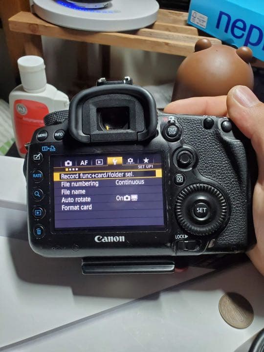 Canon EOS 5D MARK3 バッテリー2個付き50mm f1.4usm