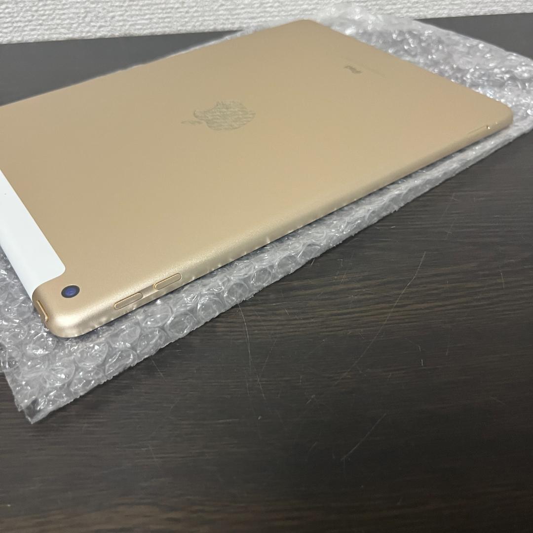 【中古】ドコモ iPad 5 Wi-Fi+Cellular 32GB【動確済】