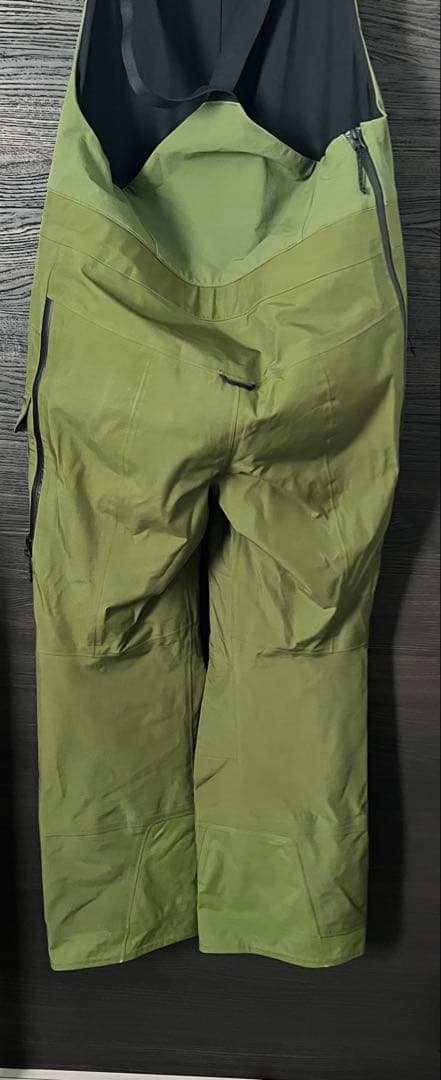 Mountain Hardwear バウンダリーリッジゴアテックス ビブ