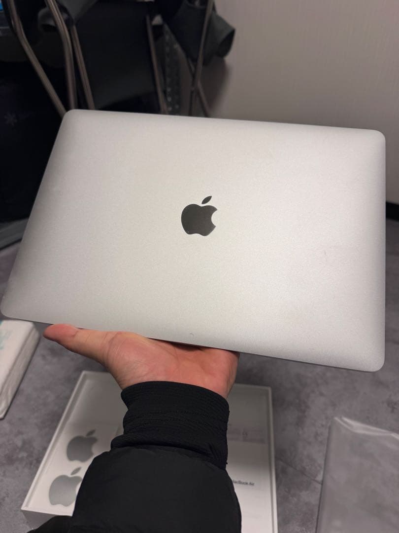 MacBookAir M1 2021シルバー　13インチ　JISキー