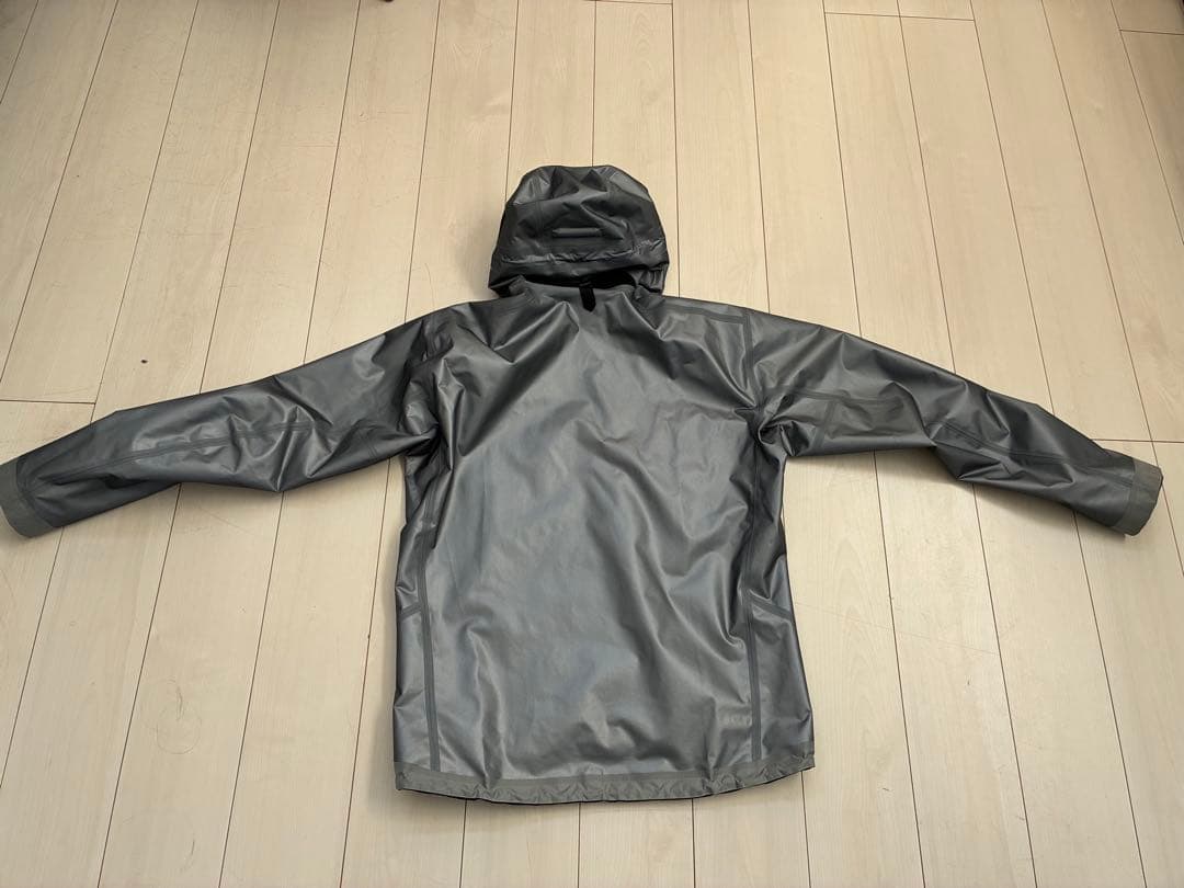 ジャケット・アウター Arc'teryx beta jacket / BLACK