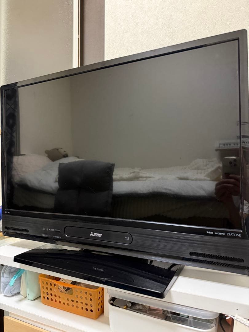 テレビ線付！32L型液晶テレビ