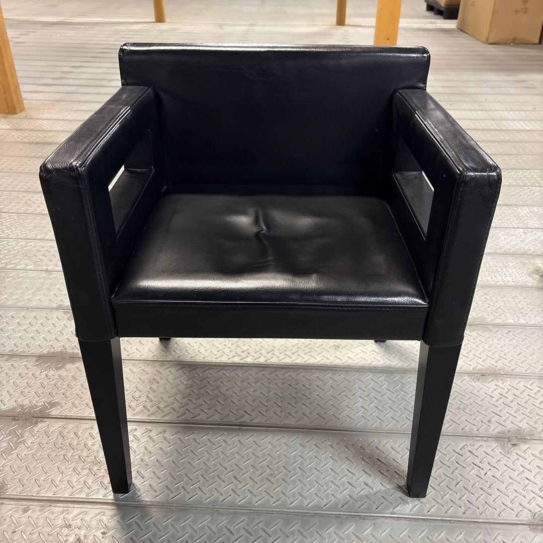 Cassina カトリーヌメミアームチェア【定価32万】