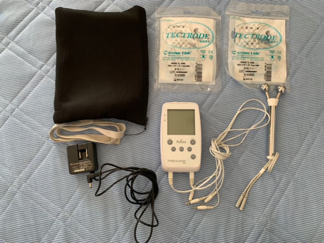 ラ・パルレ パルスクイーズ プラス 最新 ems 美顔器