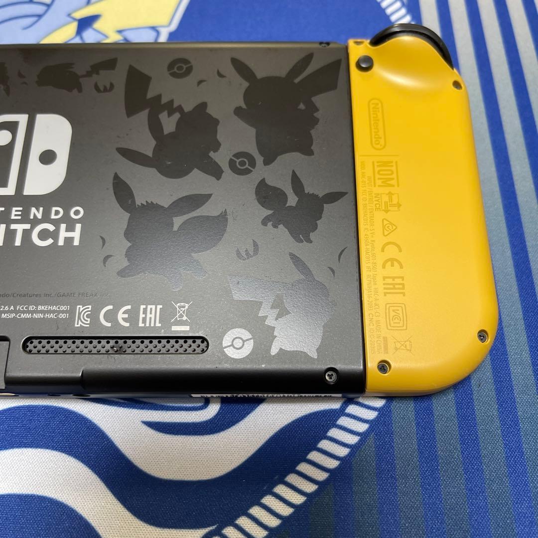 レッツゴーピカチュウ　ミュウ入りモンスターボールPlus付