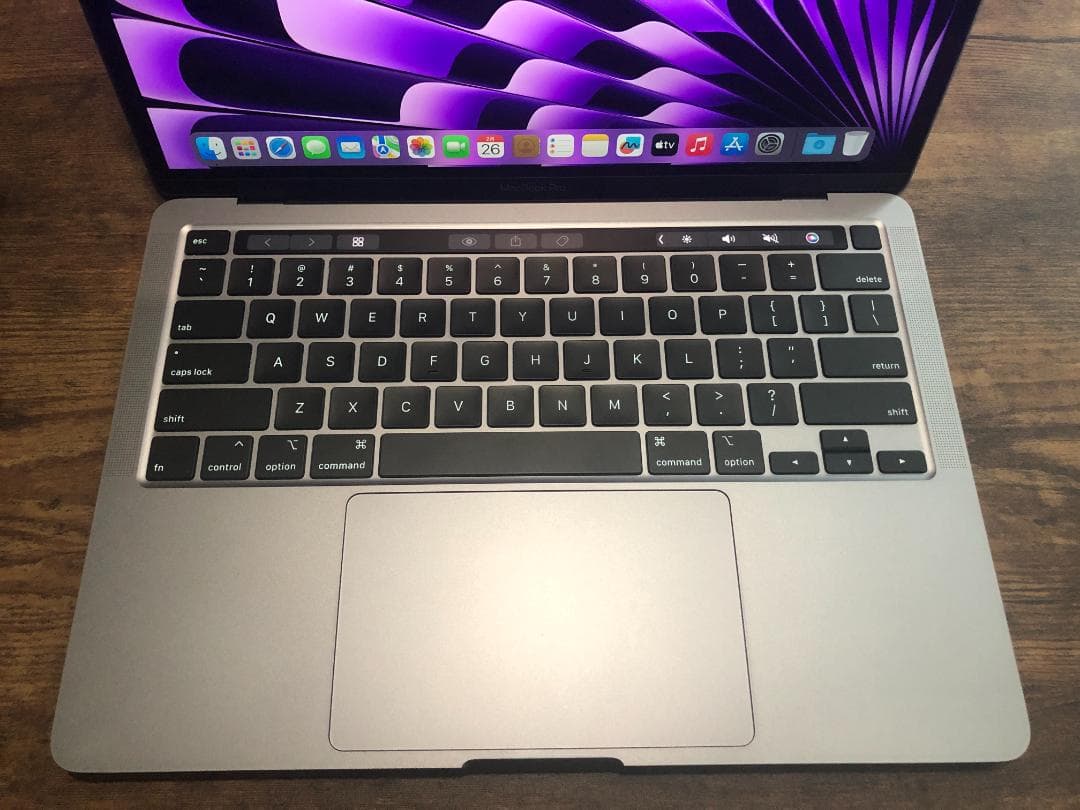 MacBook Pro 13.3インチ 2020 i7 USキー 4ポート