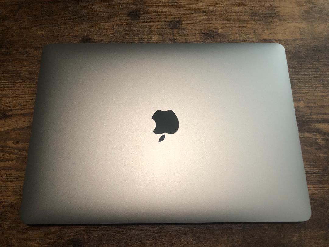 MacBook Pro 13.3インチ 2020 i7 USキー 4ポート