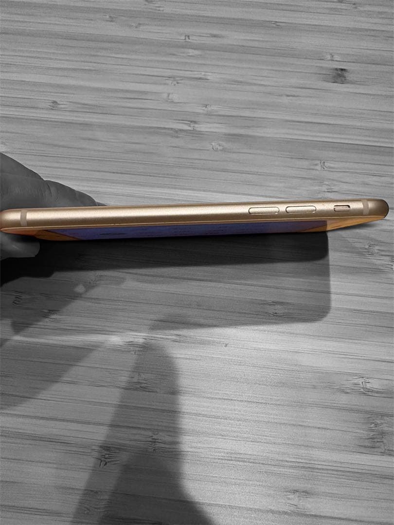 iPhone 8 64GB シルバー 美品 動作良好 インスタ投稿に抜群