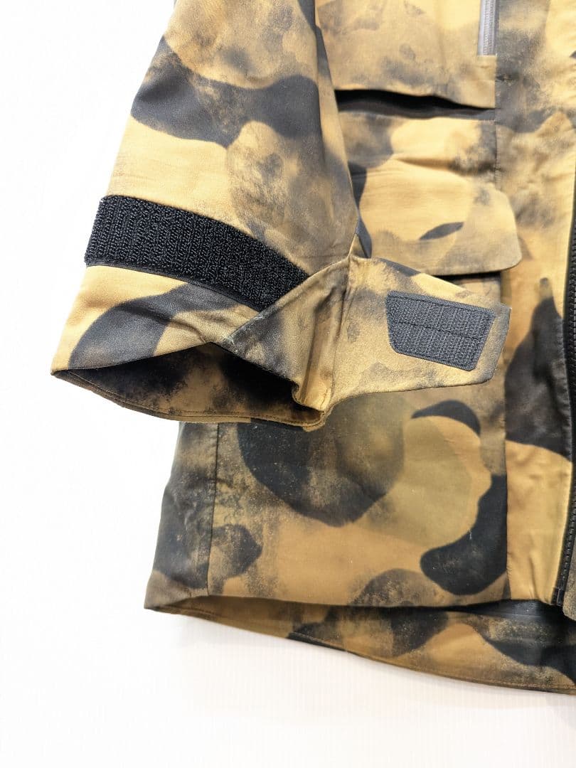 ノースフェイス フューチャーライト スノーボードウェア マウンテンパーカー