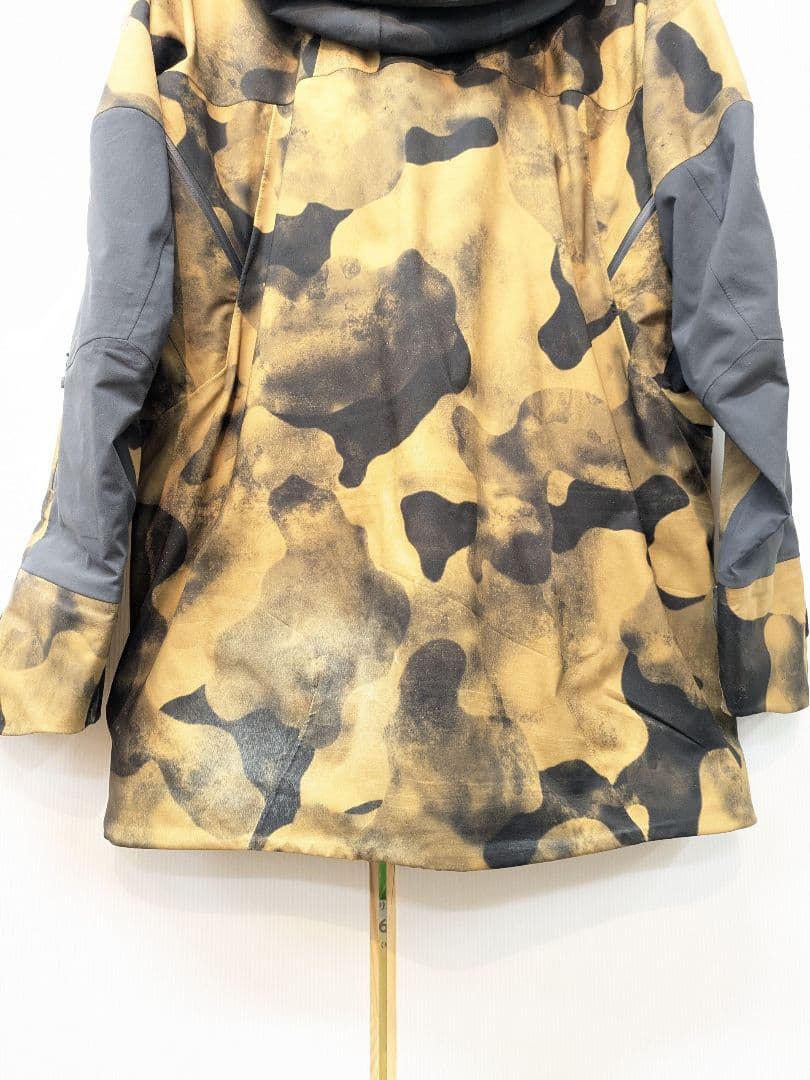 ノースフェイス フューチャーライト スノーボードウェア マウンテンパーカー