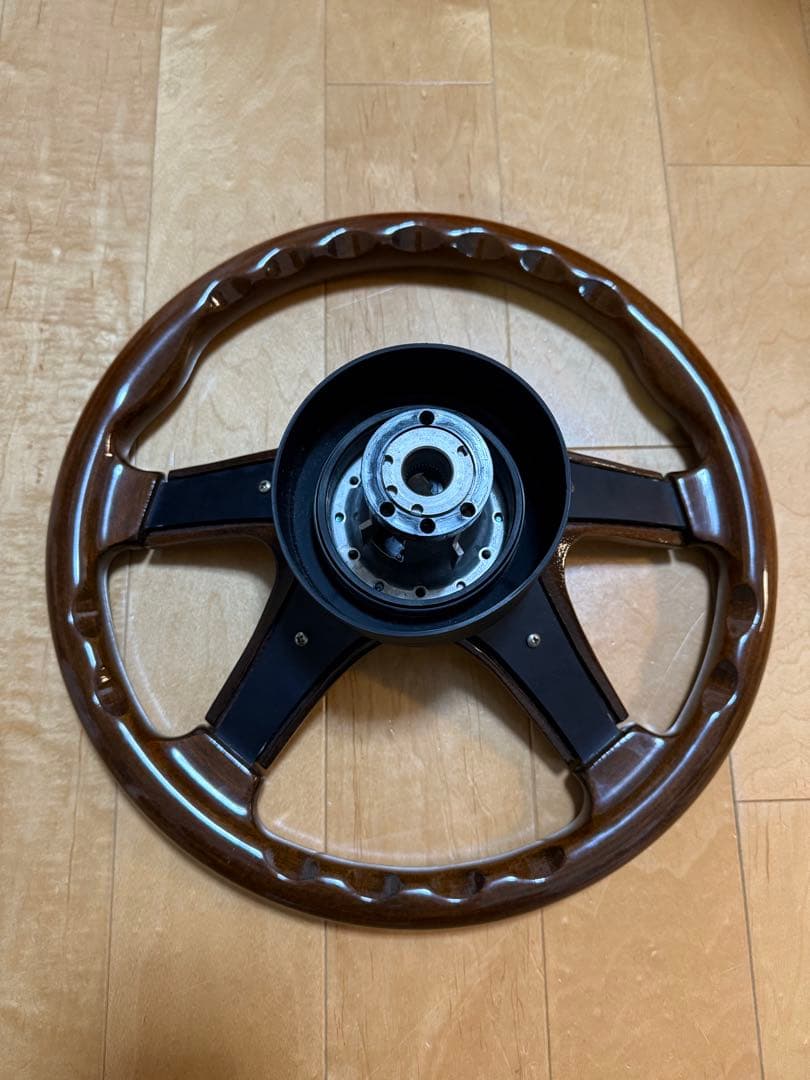 ナルディウッドハンドル 4本スポーク 限定値下げ中