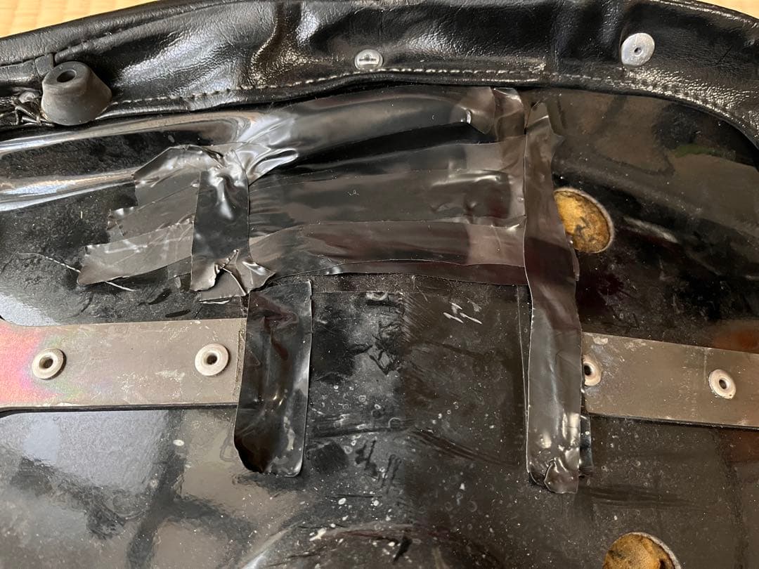 MOTOR ROCK SR400/500用 ベーツタイプ TTシート