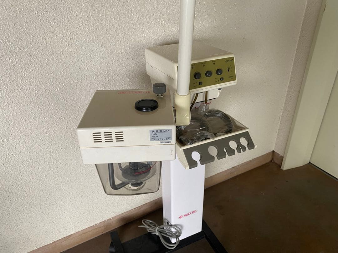 AGLEX ESTRIO 5000 AGX M-1X スチーマー 美容機器