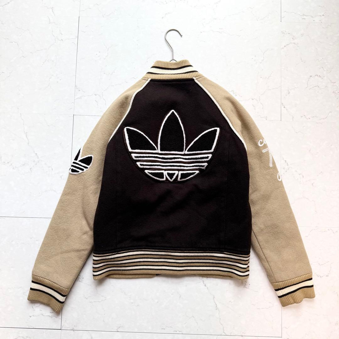 レア アディダス スタジャン L 原宿店3周年記念限定 ベージュ ブラウン
