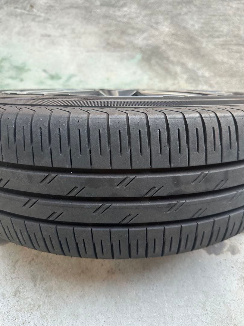 プリウス60 Yokohama 17インチ ホイールセット