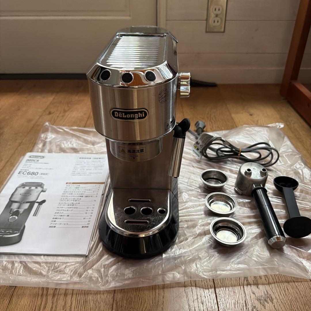 デロンギ EC680M デディカ エスプレッソ・カプチーノメーカー