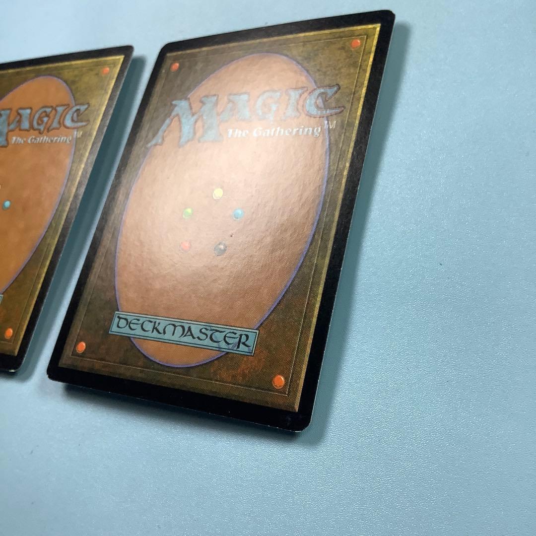 アカデミーの学長　オパール色の輝き