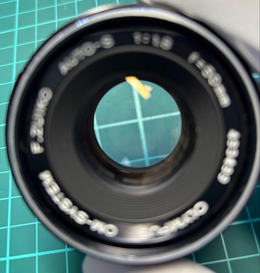 ★ OLYMPUS OM-1 (革ケース付)+ ★ 標準レンズ 50mm