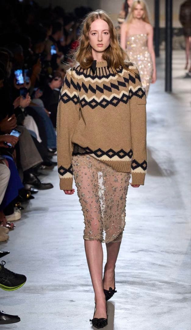 N°21 ヌメロヴェントゥーノ　ウールセーター（タグは付きません）