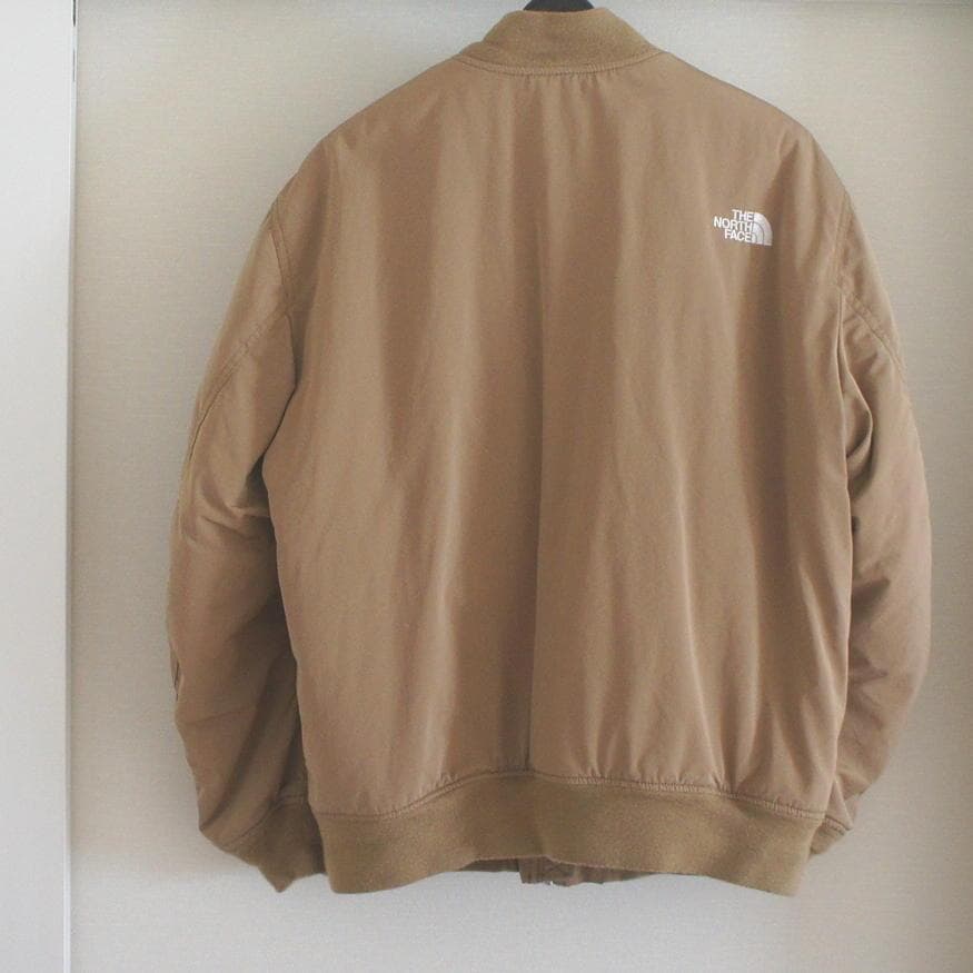 THE NORTH FACE　Ｍサイズ　インサレーションボンバージャケット