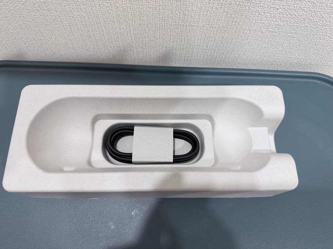 Beats Pill (2024) ワイヤレススピーカー レッド