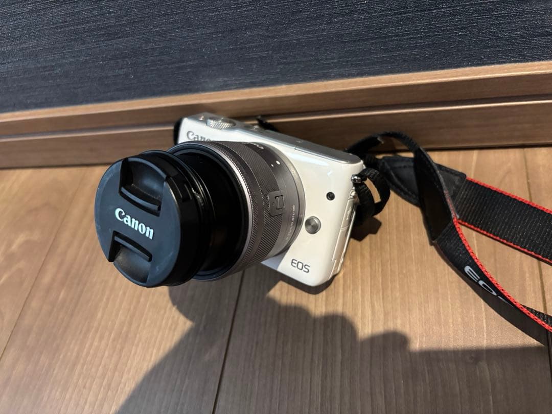 Canon EOSM10 ダブルレンズキット ホワイト