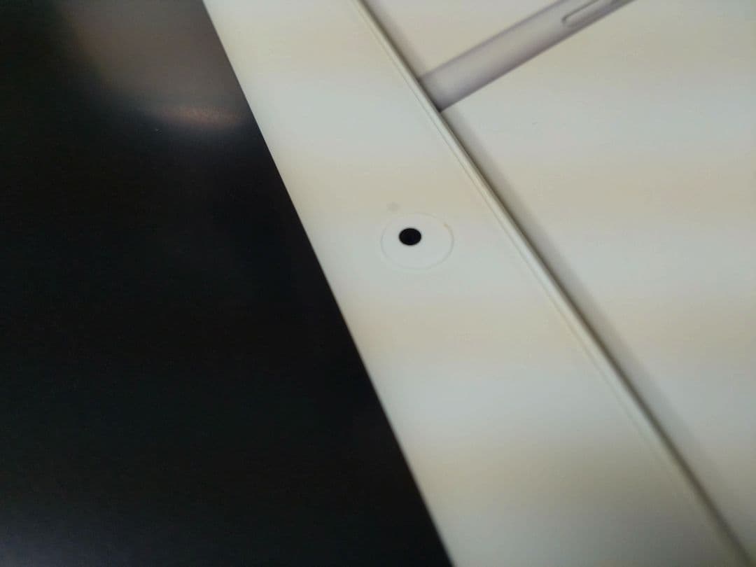 よ*し様 Apple iPad (第6世代 WiFi+Cellular 32GB