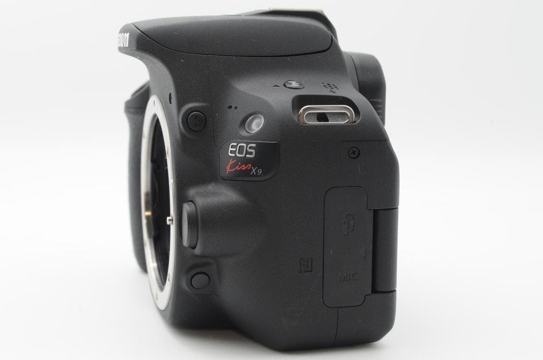 ★新品クラス④★夏SALE★ Canon EOS Kiss x9 ダブルレンズ